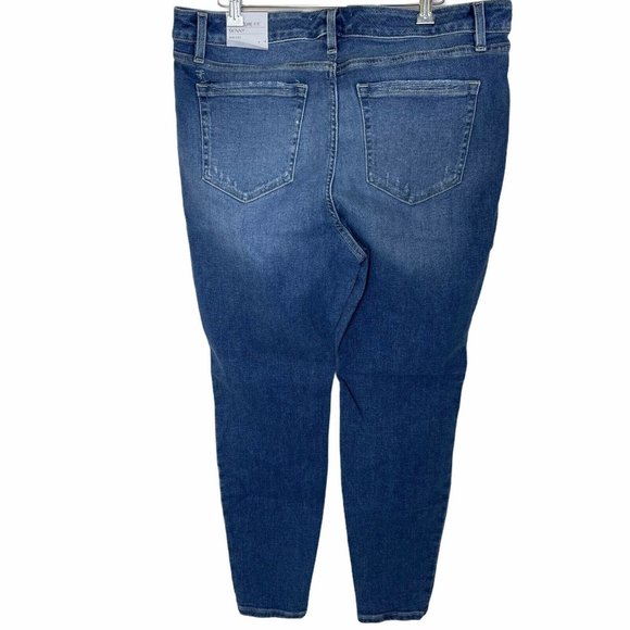 LANE BRYANT FLEX SIZE 26W SKINNY MID RISE MEDIUM WASH DESTRUCTED WOMEN JEANS NWT - Picture 7 of 12